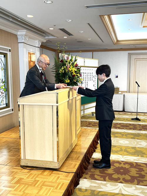 辞令交付