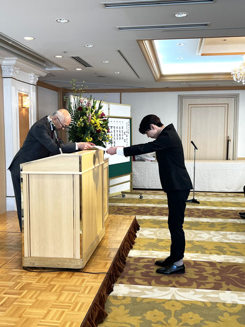 辞令交付